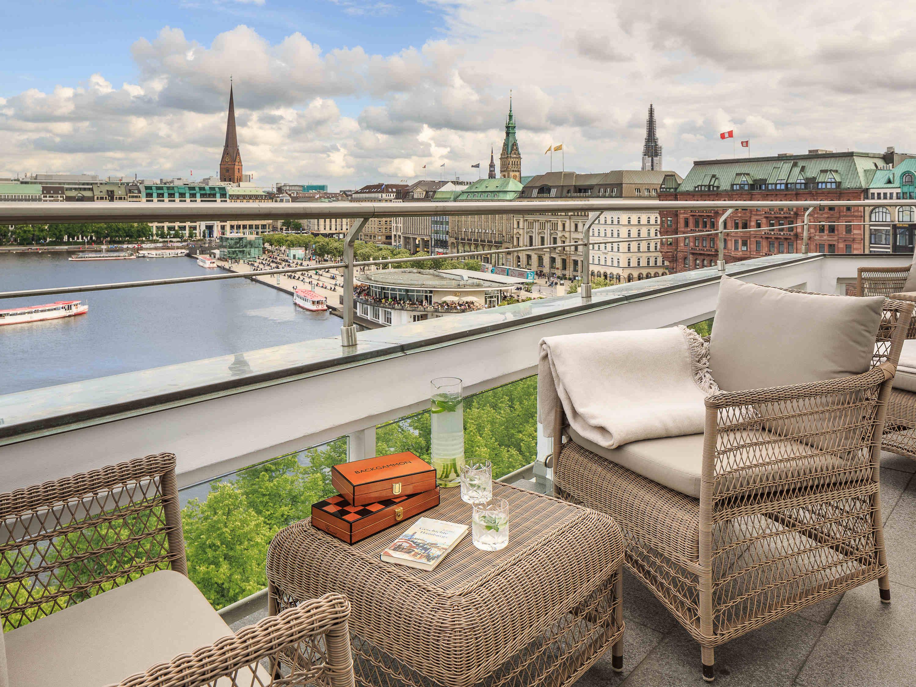 Fairmont Hotel Vier Jahreszeiten, Hotel Des Jahres 2023 & 2024- Die 101 Besten Hamburgo Exterior foto